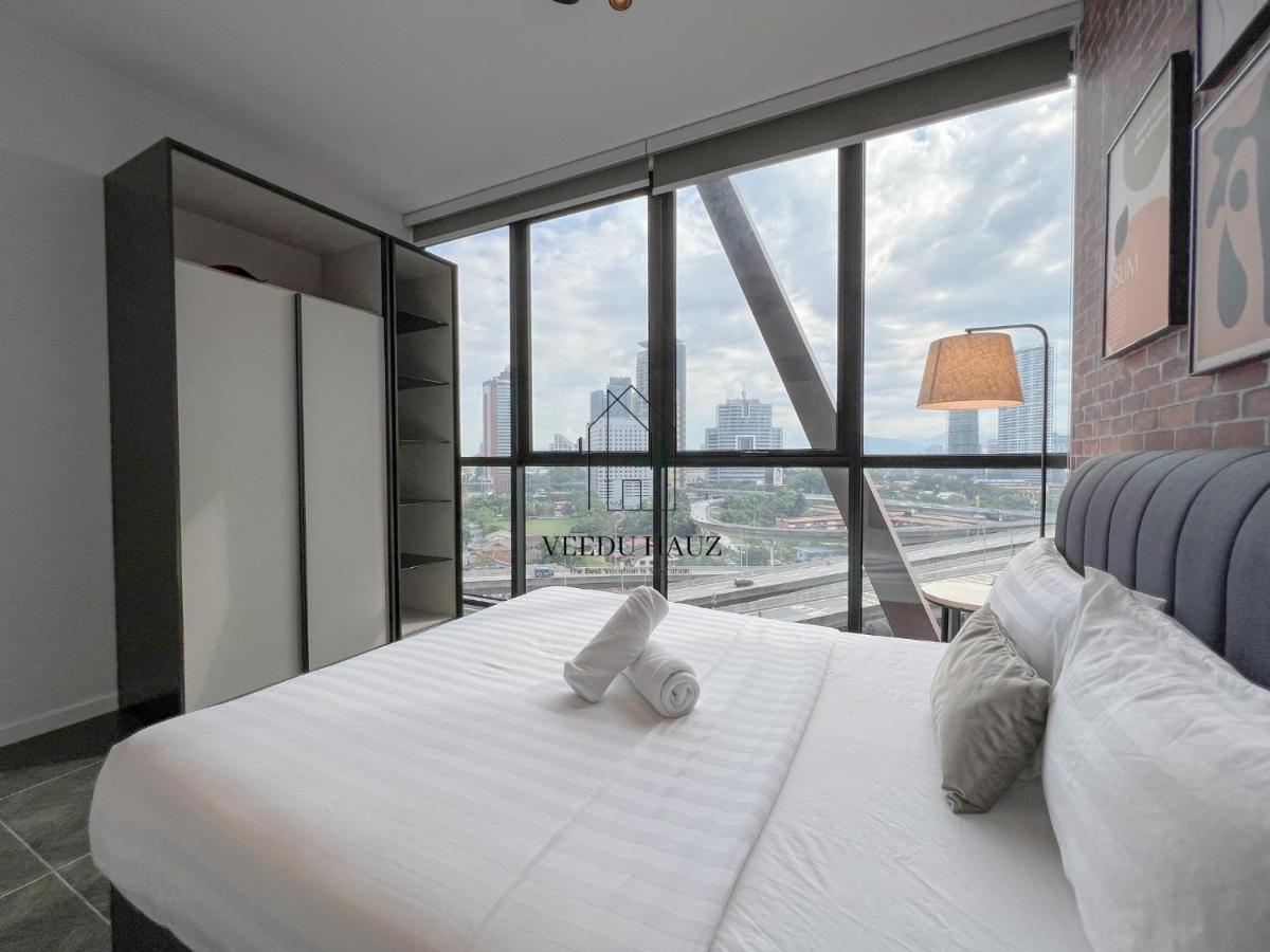 Scarletz Suites At Klcc By Veedu Hauz Kuala Lumpur Exteriör bild